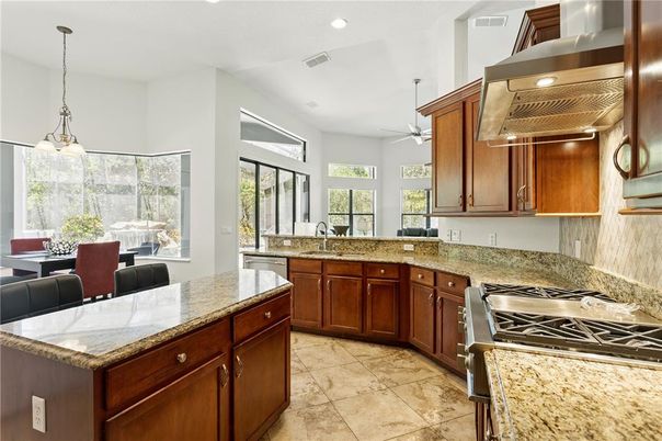 Dining room, Interior, Kitchen, Pendant Lights, Recessed Lighting, Stainless Steel Appliances