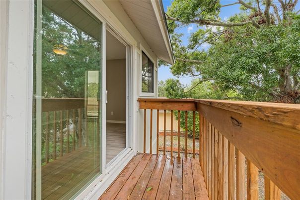 Exterior, Wood Texture Flooring