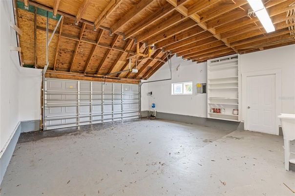 Garage, Interior, Wooden Beams, Wooden Ceilings