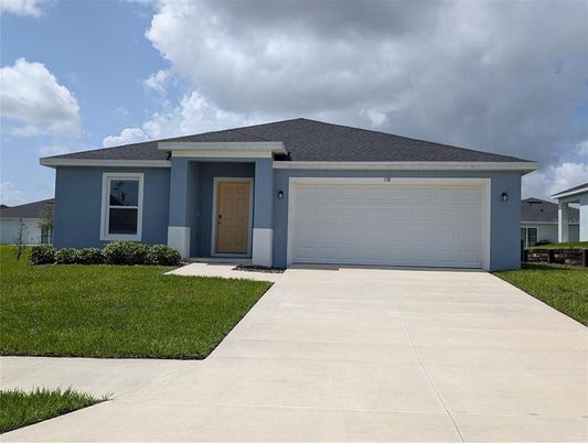 Attached, Exterior, Facade, Ranch