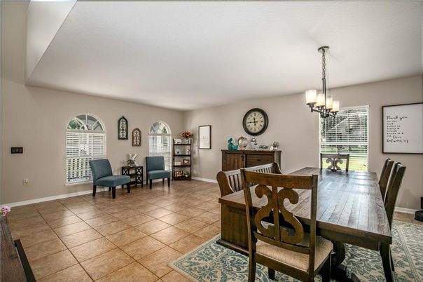 Chandelier, Dining room, Interior