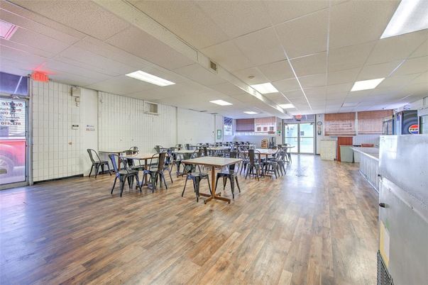 Dining room, Interior, Recessed Lighting, Wood Texture Flooring