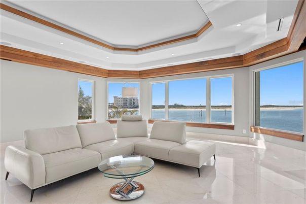 Interior, Living room, Recessed Lighting, Water
