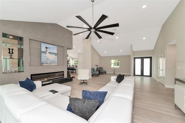 Fireplace, Interior, Living room, Pendant Lights, Recessed Lighting, Wood Texture Flooring