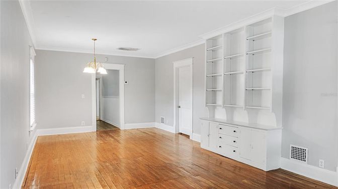 Empty room, Interior, Pendant Lights, Wood Texture Flooring
