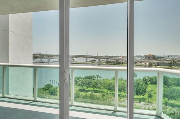 Water, Exterior, Interior, Other, Skyline
