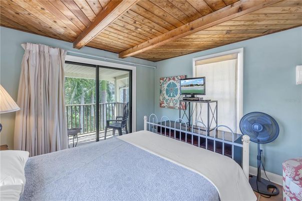 Bedroom, Interior, Wooden Beams, Wooden Ceilings