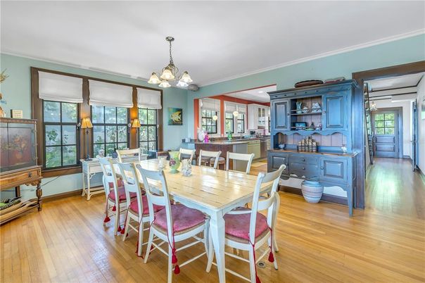 Chandelier, Dining room, Interior, Kitchen, Pendant Lights, Wood Texture Flooring