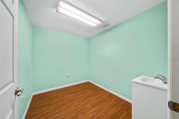 Bathroom, Empty room, Interior, Wood Texture Flooring