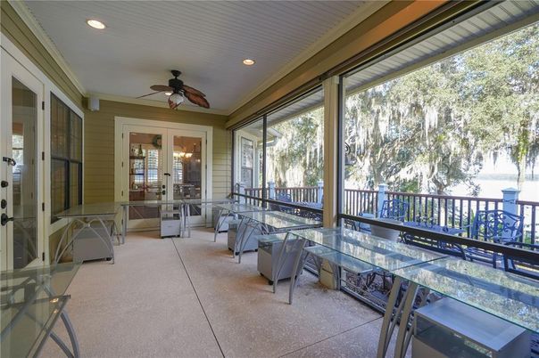 Dining room, Interior, Recessed Lighting, Sun Room