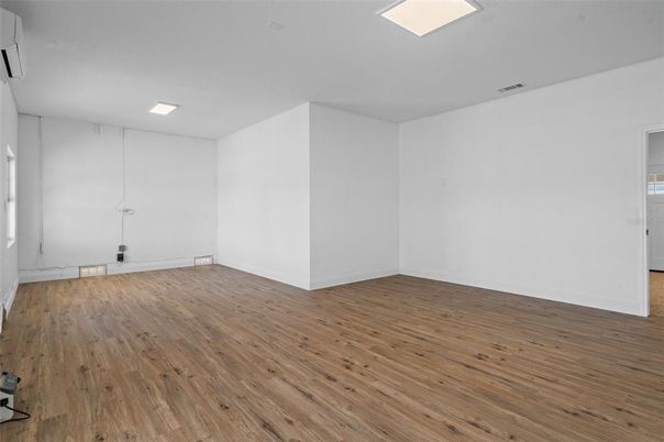 Empty room, Interior, Recessed Lighting, Wood Texture Flooring