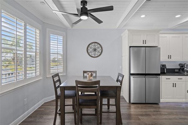 Dining room, Interior, Kitchen, Recessed Lighting, Wood Texture Flooring