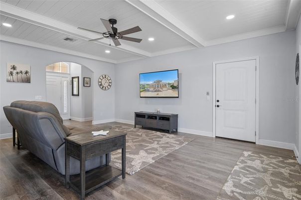 Interior, Recessed Lighting, Wood Texture Flooring