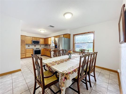 Dining room, Interior, Kitchen, Stainless Steel Appliances