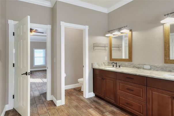 Bathroom, Dual Sink Vanities, Interior, Wood Texture Flooring
