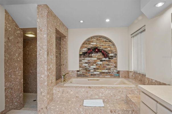 Bathroom, Interior, Recessed Lighting
