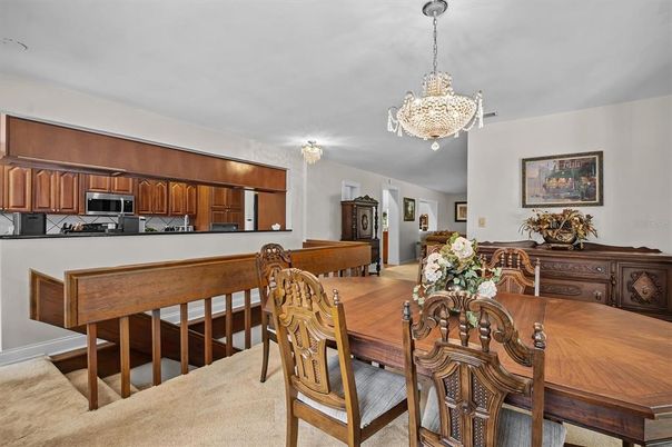 Chandelier, Dining room, Interior, Kitchen, Stainless Steel Appliances