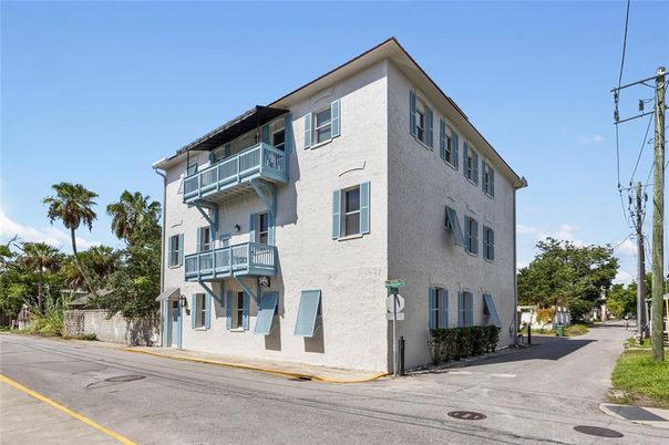Exterior, Facade, Condo Building