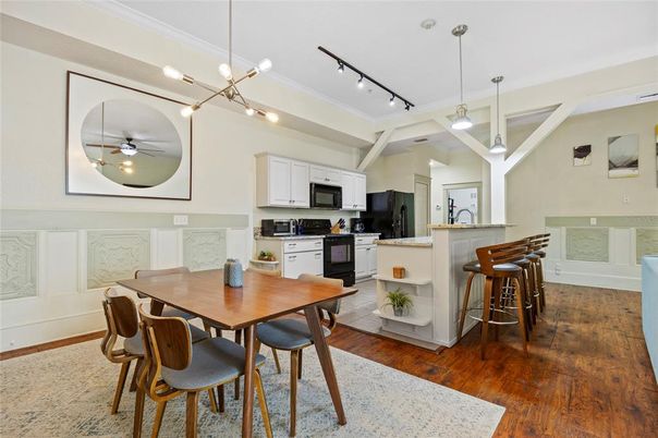 Dining room, Interior, Kitchen, Pendant Lights, Wood Texture Flooring
