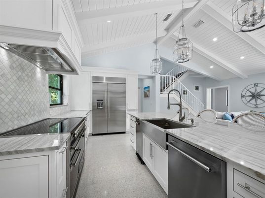 Interior, Kitchen, Pendant Lights, Recessed Lighting, Stainless Steel Appliances