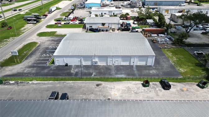 Exterior, Drone