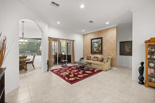 Dining room, Interior, Living room, Pendant Lights, Recessed Lighting