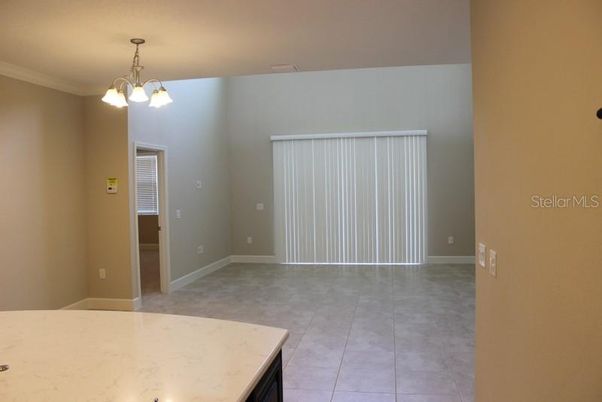 Empty room, Interior, Pendant Lights