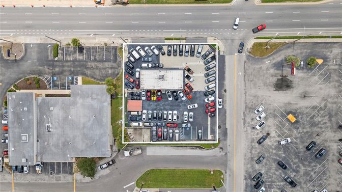 Exterior, Drone