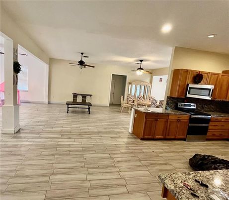 Dining room, Interior, Kitchen, Recessed Lighting