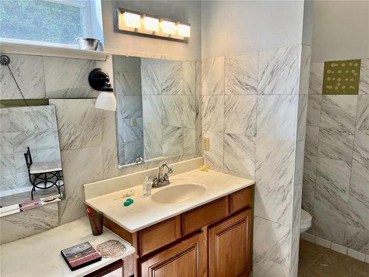 Bathroom, Interior, Marble Walls