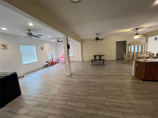 Dining room, Interior, Recessed Lighting