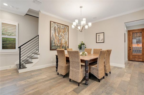 Chandelier, Dining room, Interior, Recessed Lighting, Wood Texture Flooring