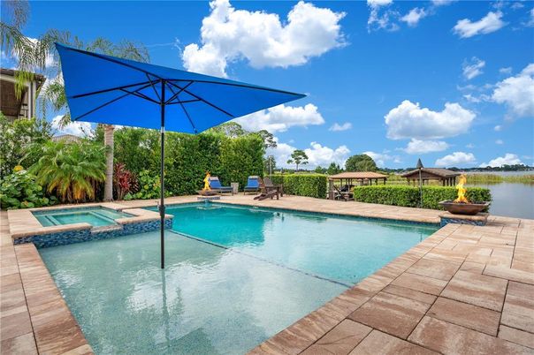 Exterior, Pool