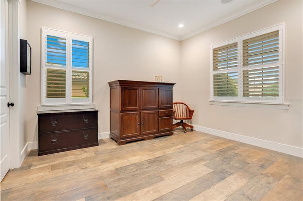 Home Office, Interior, Recessed Lighting, Wood Texture Flooring