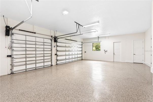 Garage, Interior