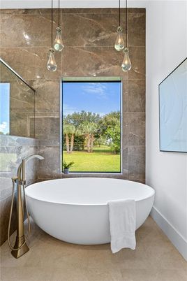 Bathroom, Free Standing Baths, Glass Shower, Interior, Pendant Lights