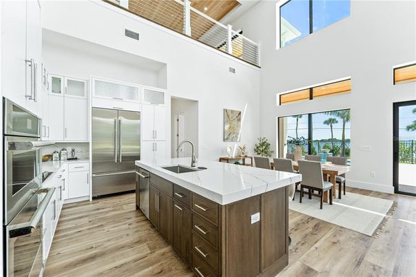 Dining room, Interior, Kitchen, Stainless Steel Appliances, Wooden Ceilings, Wood Texture Flooring