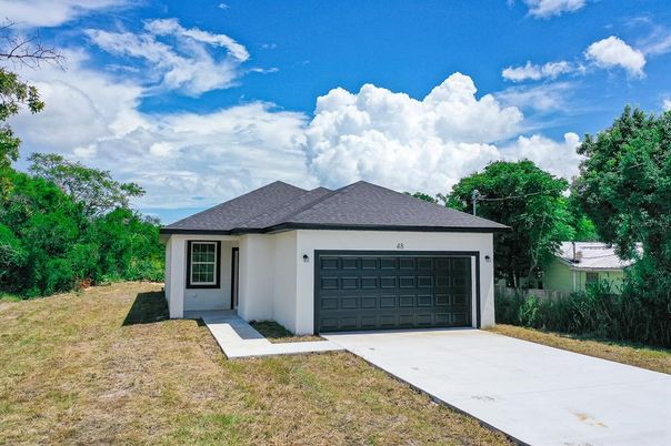 Detached Garage, Exterior