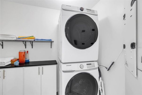 Interior, Utility Closets, Washer