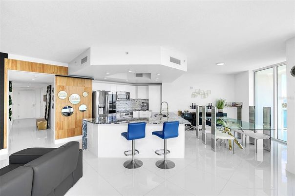 Dining room, Interior, Kitchen, Recessed Lighting, Stainless Steel Appliances