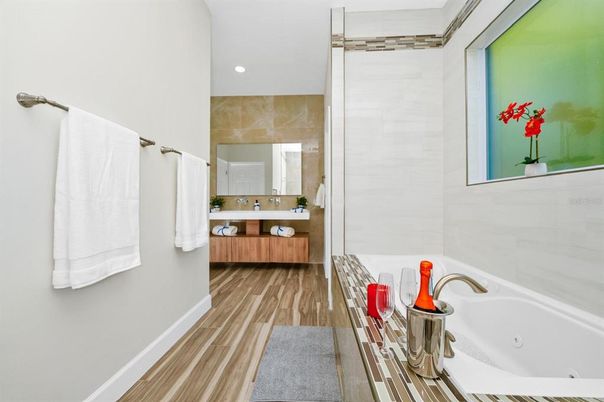 Bathroom, Interior, Recessed Lighting, Wood Texture Flooring