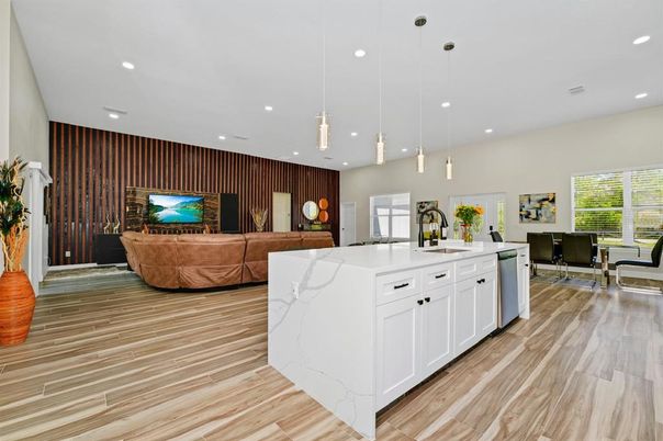 Interior, Kitchen, Living room, Pendant Lights, Recessed Lighting, Wood Texture Flooring