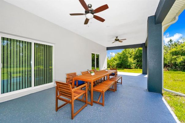 Dining room, Interior