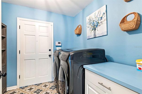 Interior, Washer