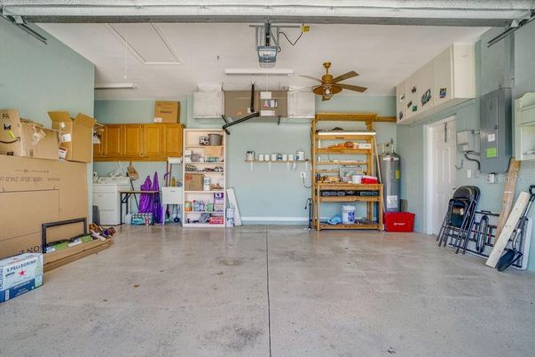 Garage, Interior