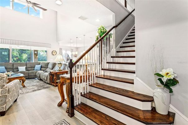 Interior, Living room, Pendant Lights, Recessed Lighting, Wood Texture Flooring