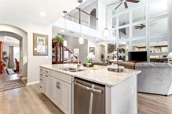 Interior, Kitchen, Living room, Pendant Lights, Recessed Lighting, Wood Texture Flooring