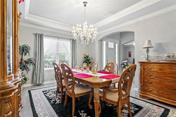 Chandelier, Dining room, Interior