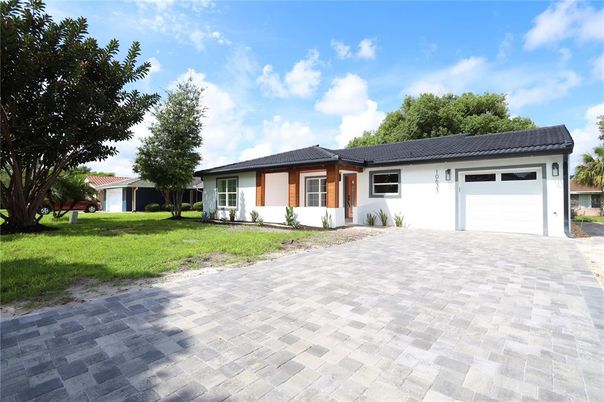 Attached, Backyard, Exterior, Facade, Ranch
