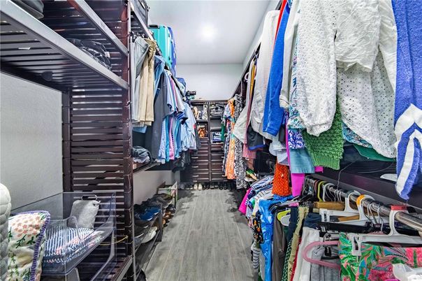 Interior, Walk-in Closets, Wood Texture Flooring